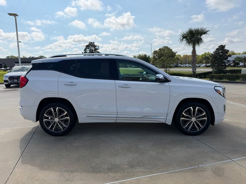Used 2019 GMC Terrain Denali w/ Advanced Safety Package image 6