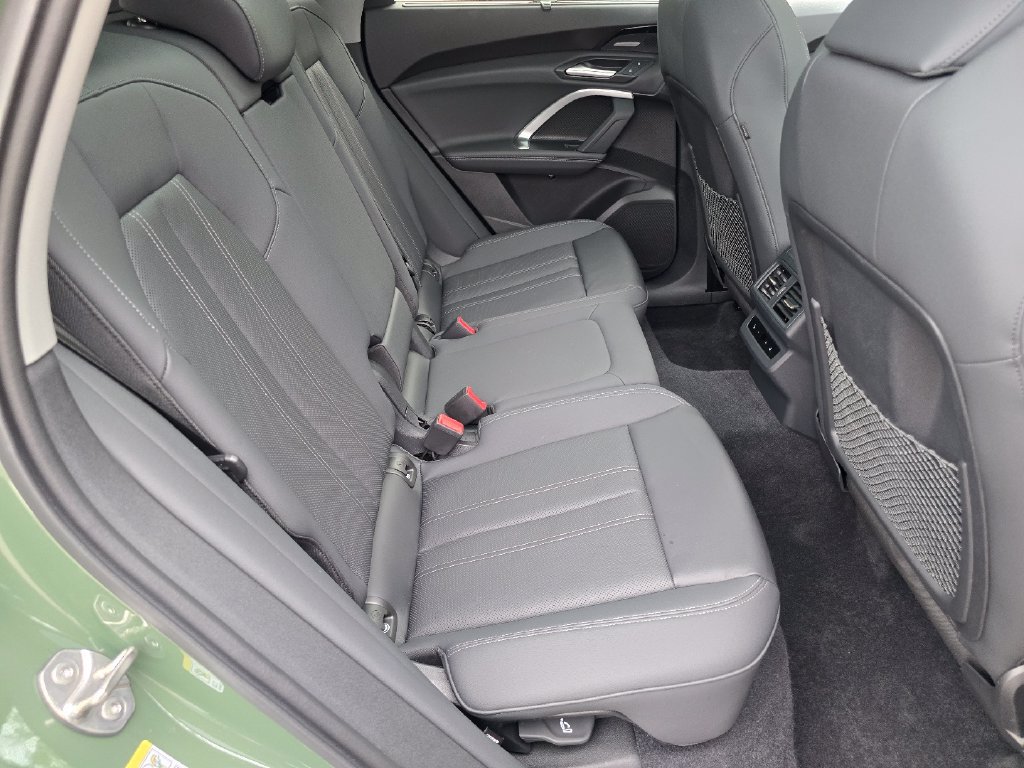 Certified 2025 Audi Q5 Prestige AWD/4WD image 13
