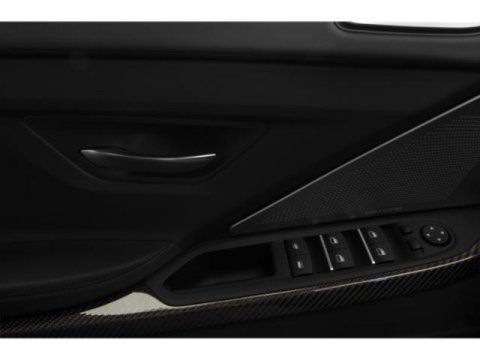 Used 2015 BMW M6 Convertible image 19