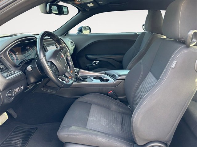 Used 2020 Dodge Challenger SXT w/ Blacktop Package image 9