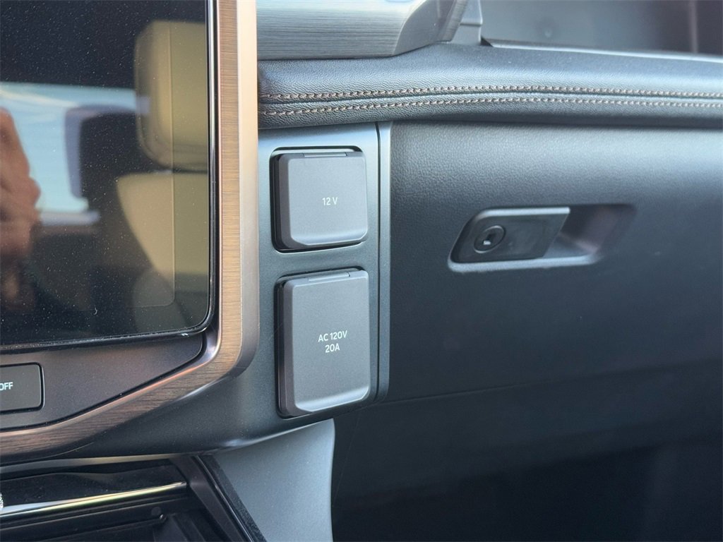 New 2025 Ford F150 Lightning Lariat image 12