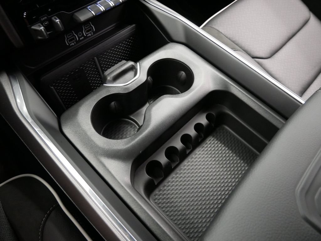 New 2026 RAM 1500 Laramie w/ Night Edition AWD/4WD image 27