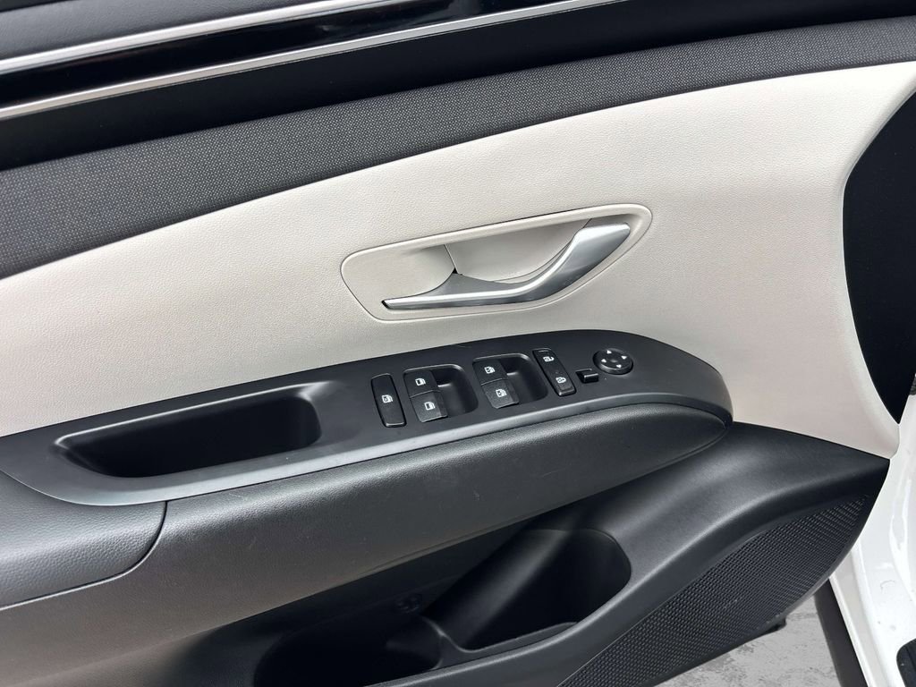 Used 2023 Hyundai Tucson SEL w/ Convenience Package image 18