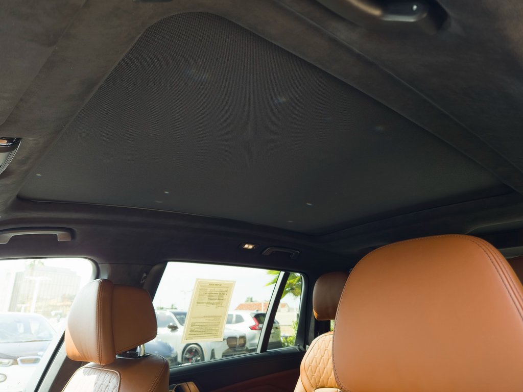 Certified 2022 BMW X7 M50i image 20