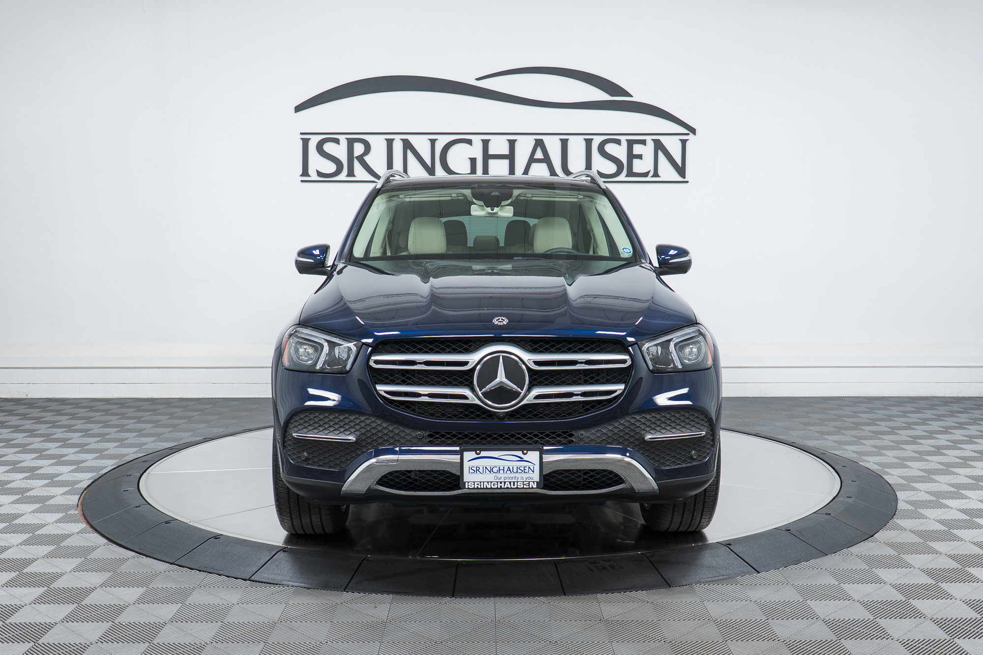 Used 2020 Mercedes-Benz GLE 350 4MATIC image 2