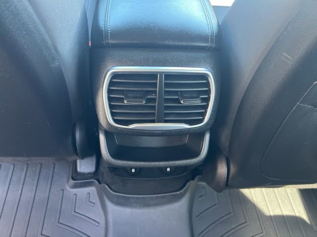 Used 2019 Hyundai Santa Fe SEL image 20