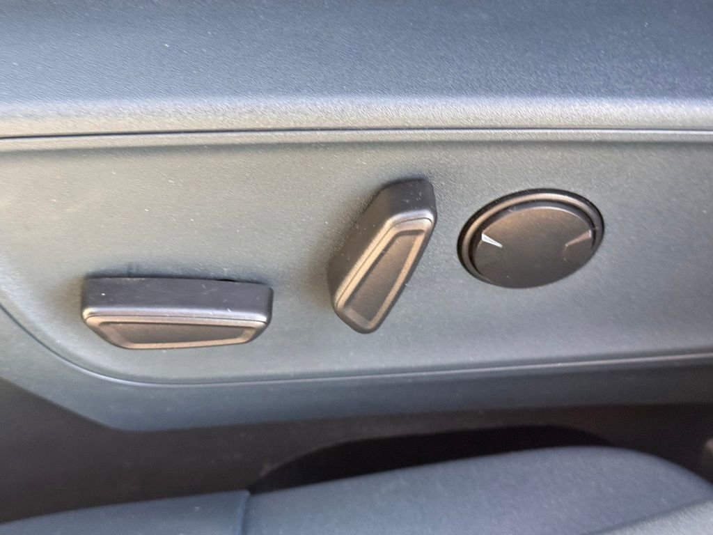 Certified 2025 Ford Maverick Tremor image 16