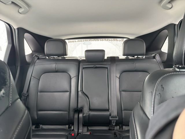 Used 2025 Ford Escape Platinum image 25