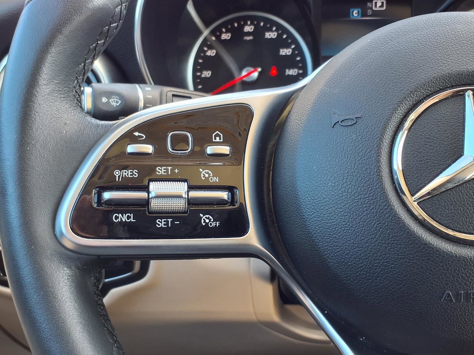 Used 2022 Mercedes-Benz GLC 300 image 15