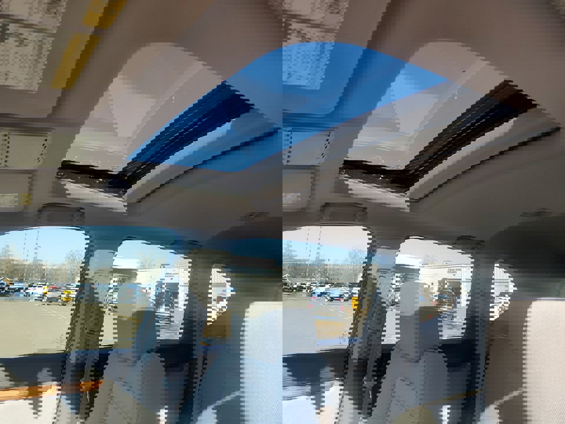 Used 2017 Honda CR-V EX image 26