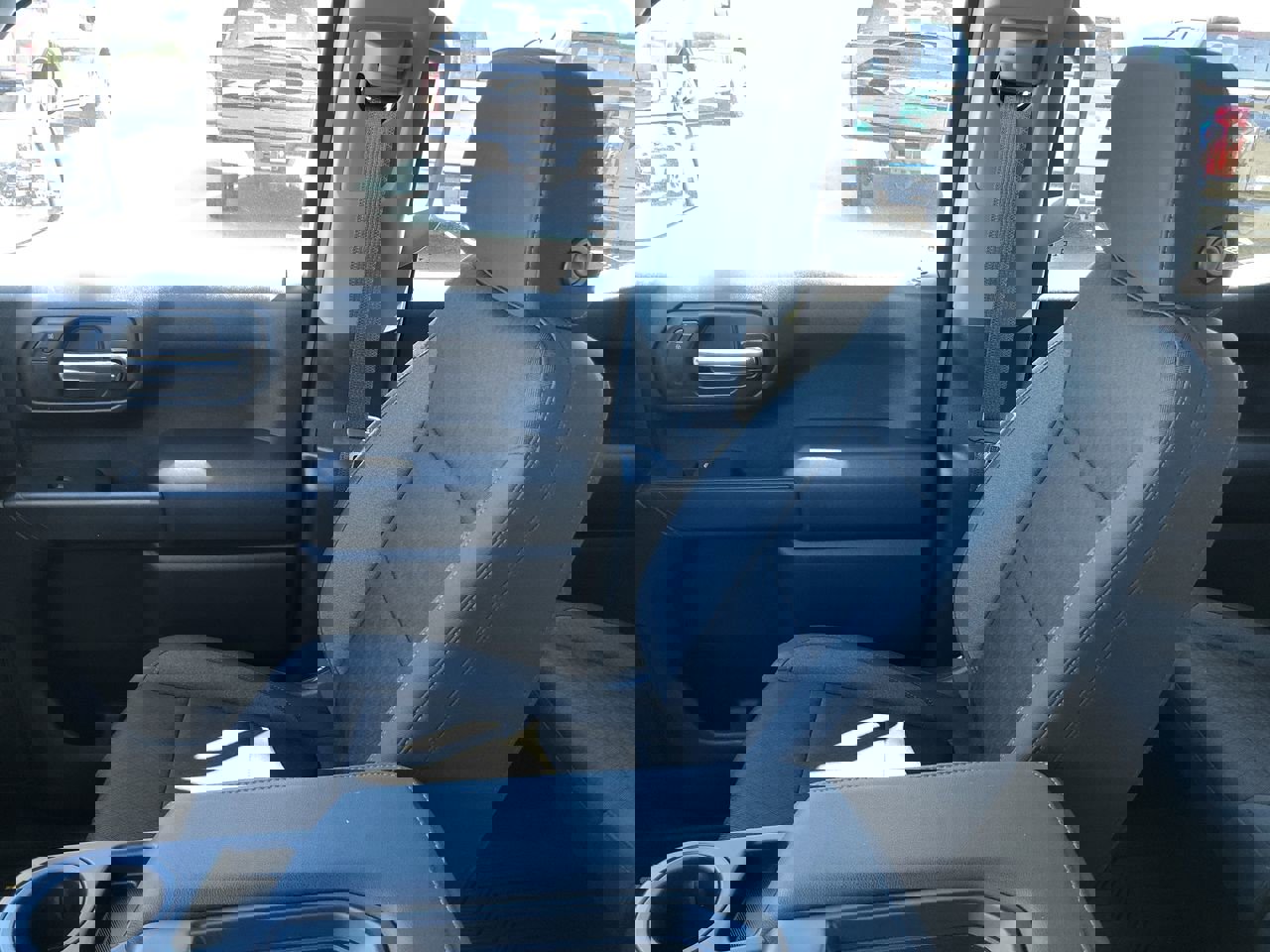 Used 2024 Chevrolet Silverado 1500 Custom image 22