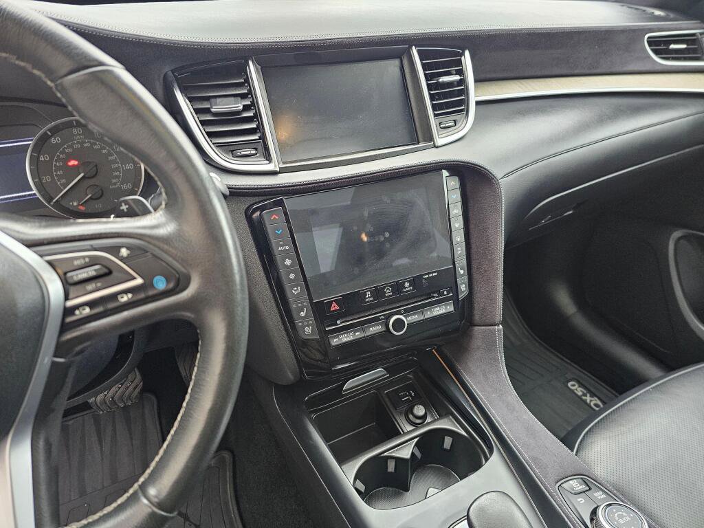 Used 2019 INFINITI QX50 Essential w/ Sensory Package AWD/4WD image 28