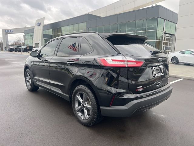 Used 2023 Ford Edge SEL w/ Sport Appearance Package image 7