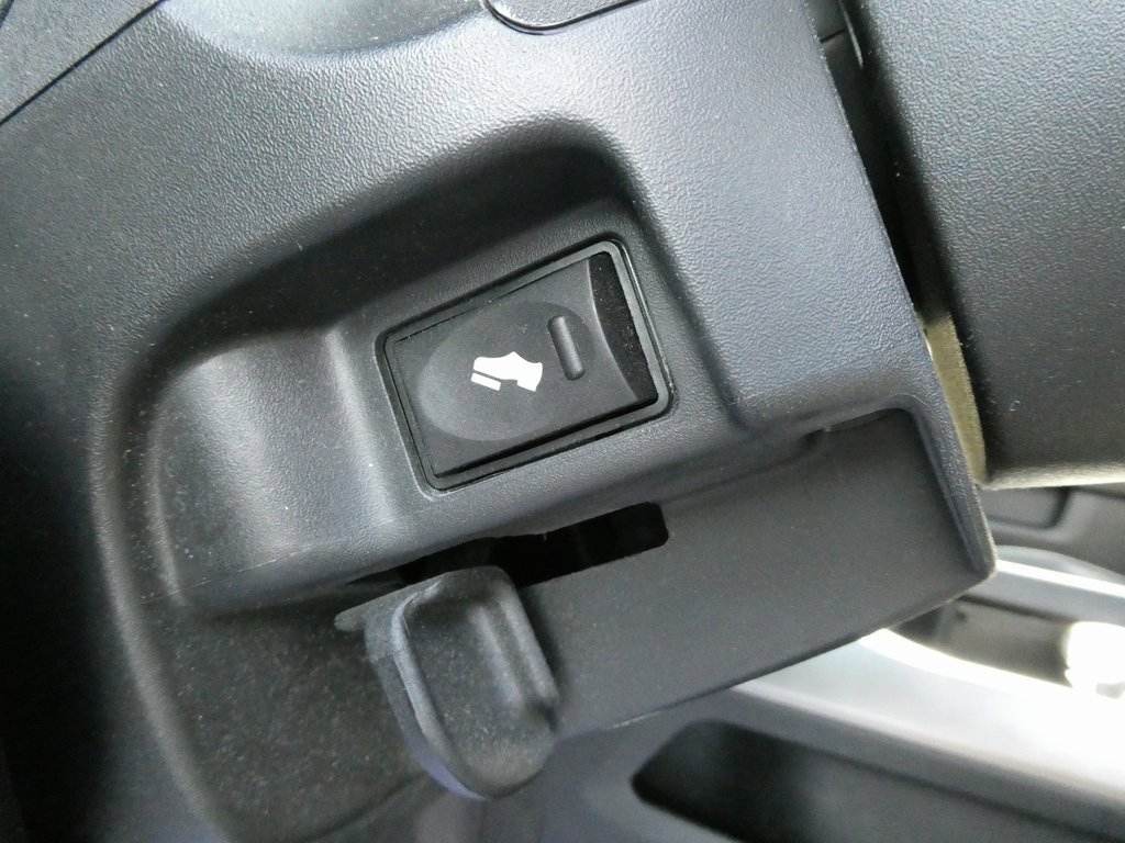 Used 2020 RAM 3500 Laramie image 25