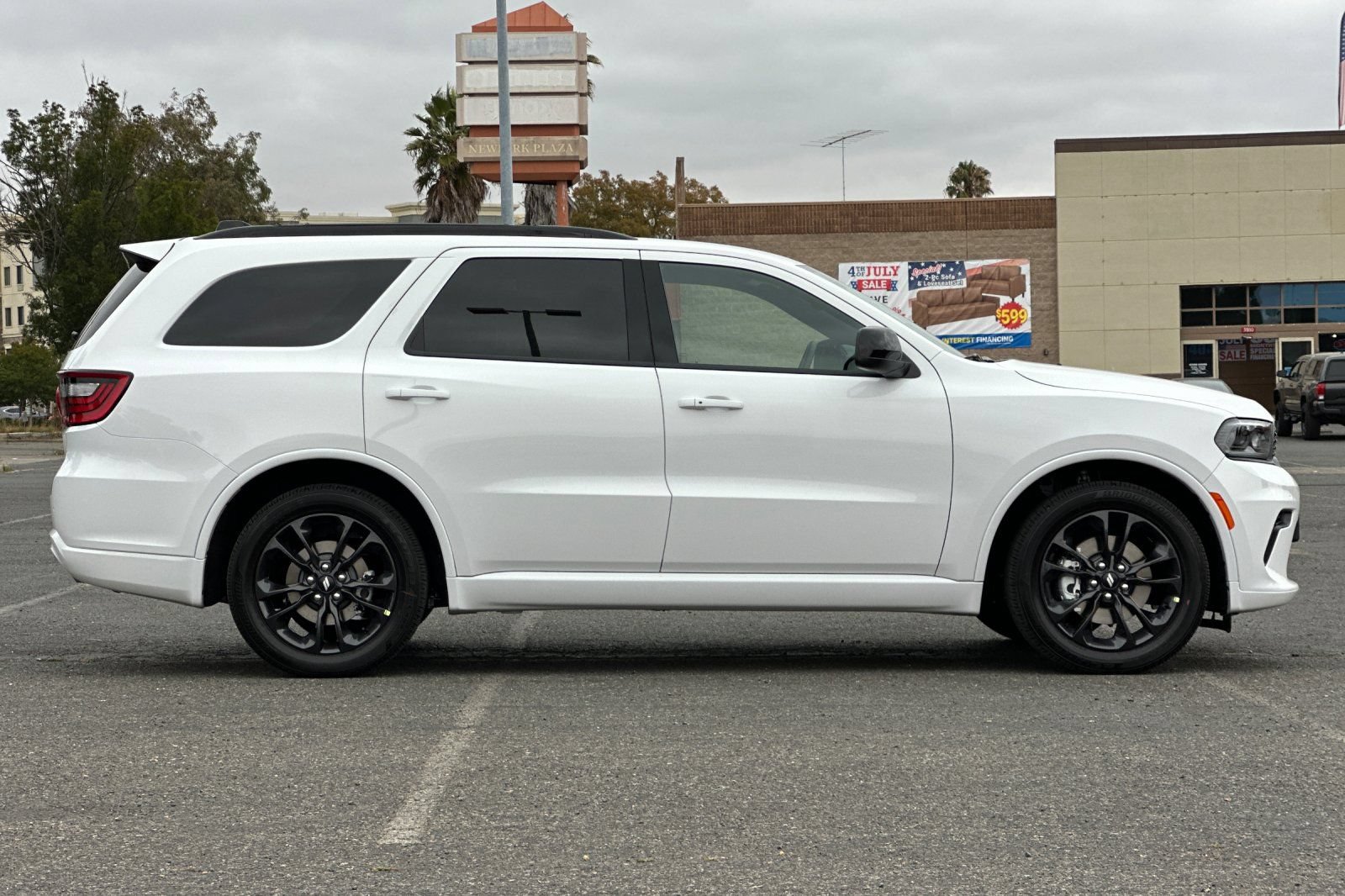New 2026 Dodge Durango GT w/ Blacktop Package RWD image 2