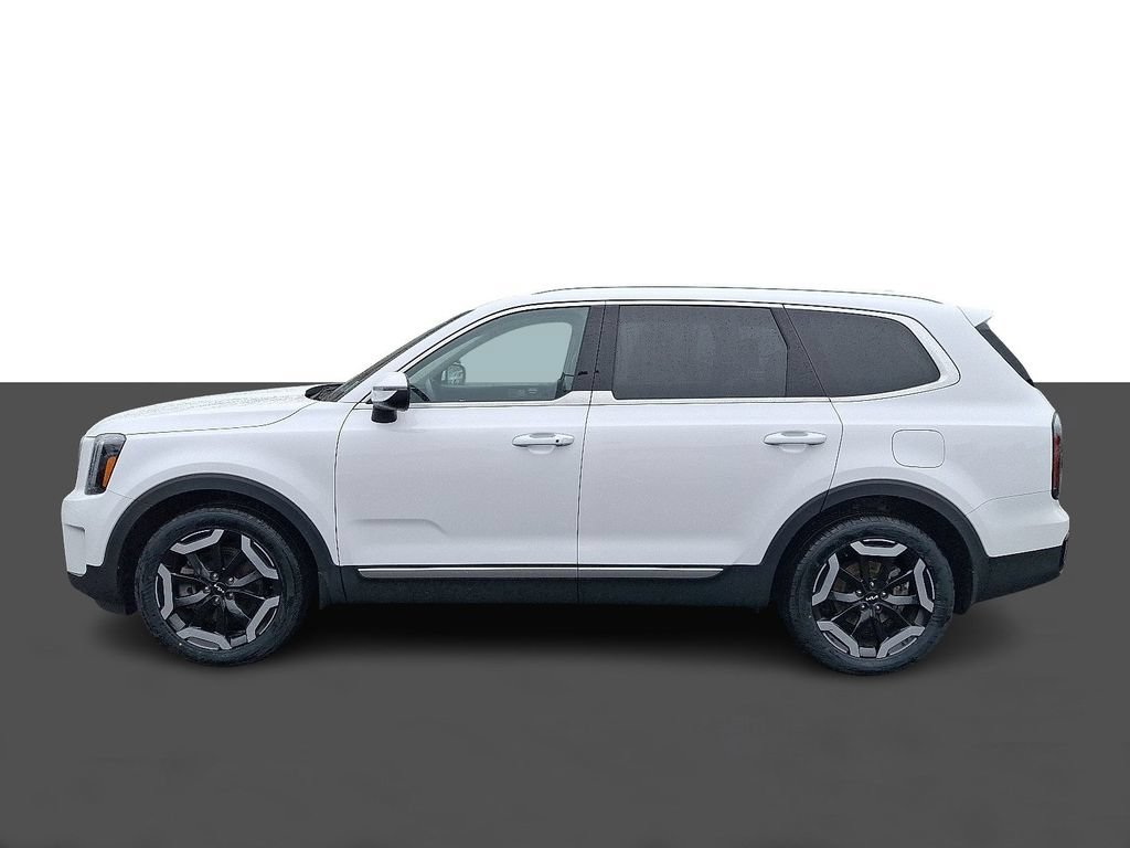 Used 2023 Kia Telluride EX w/ EX Captain's Chair Package AWD/4WD image 4
