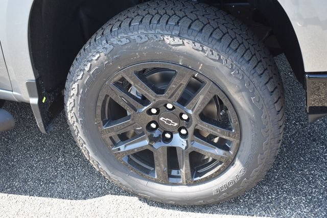 New 2026 Chevrolet Silverado 1500 LT Trail Boss w/ Dark Appearance Package AWD/4WD image 12