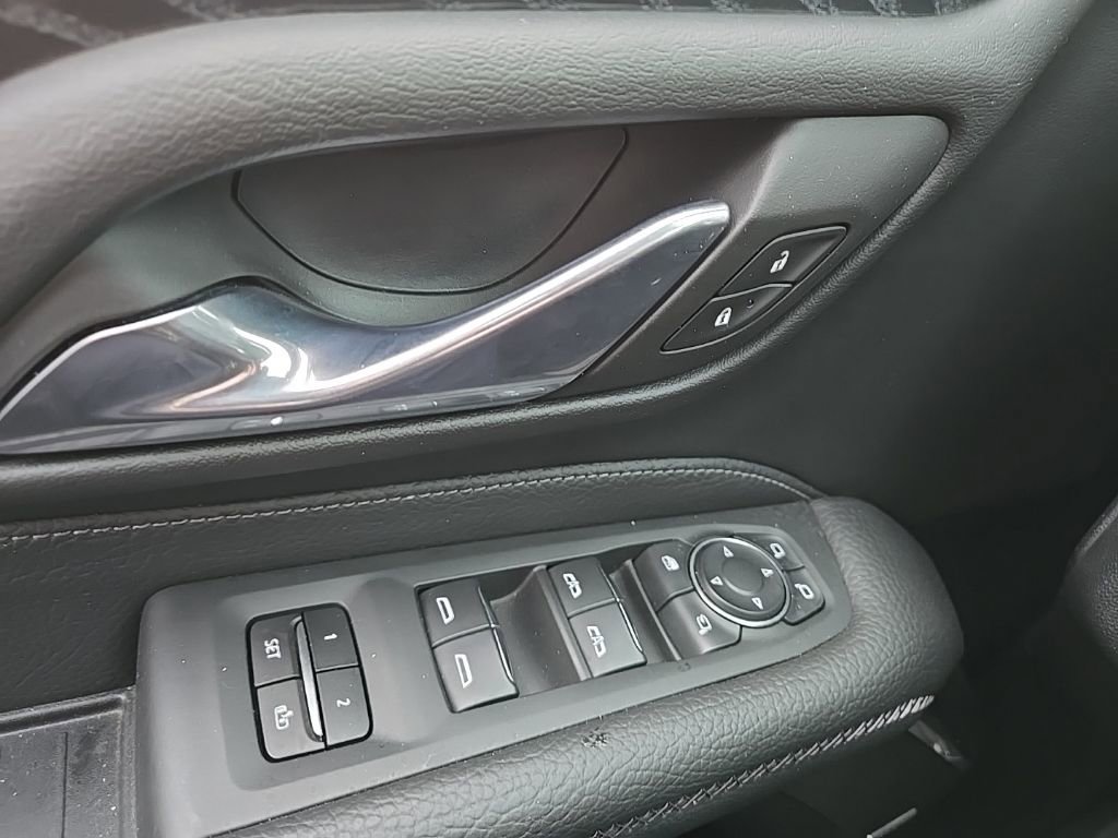 Used 2023 GMC Yukon Denali w/ LPO, Floor Liner Package image 21