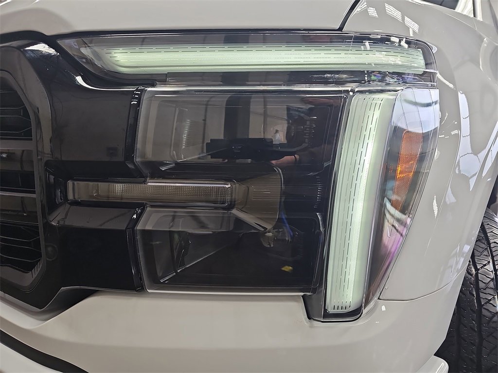 Used 2024 Ford F150 Lariat w/ FX4 Off-Road Package image 31