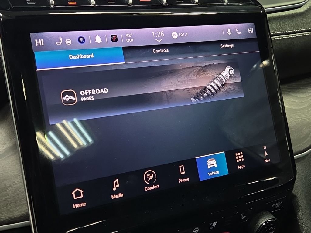 Used 2024 Jeep Grand Cherokee Limited w/ Luxury Tech Group II image 22