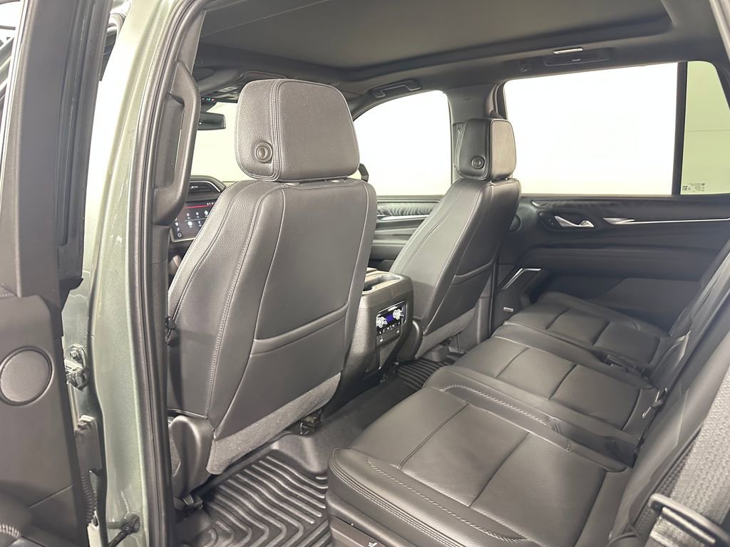Used 2023 GMC Yukon Denali AWD/4WD image 23