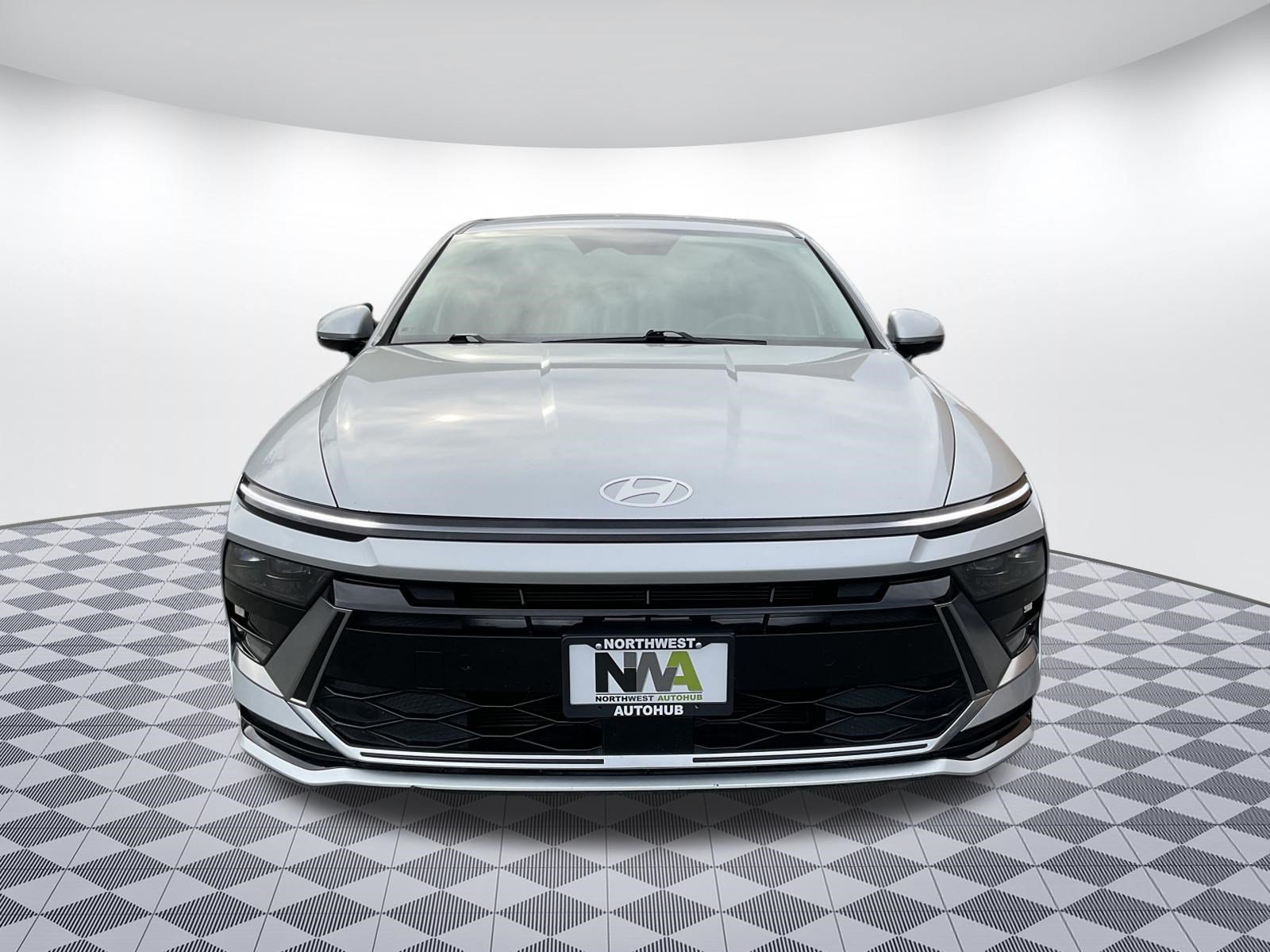 Used 2025 Hyundai Sonata SEL FWD image 5