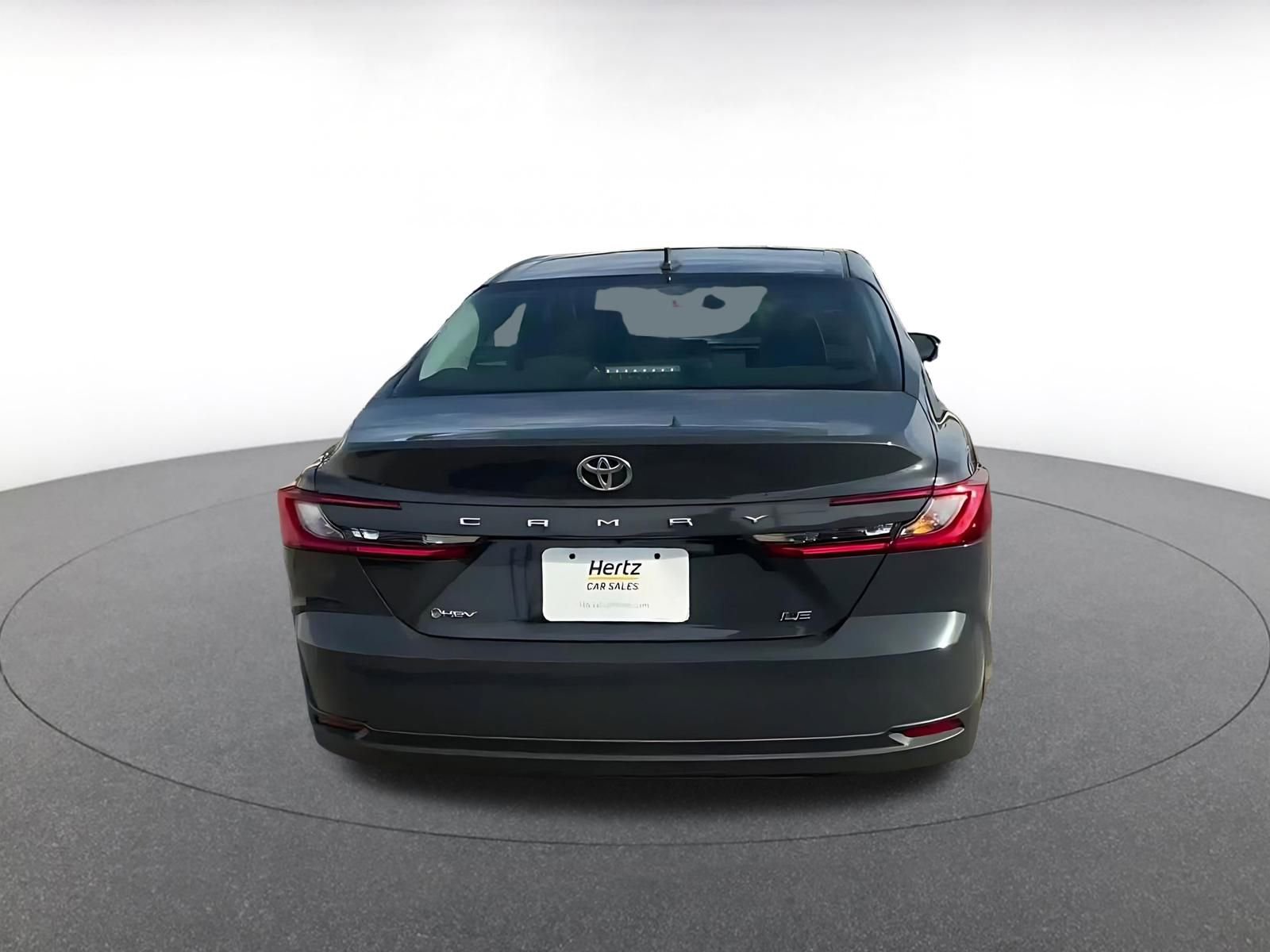 Used 2025 Toyota Camry LE image 12