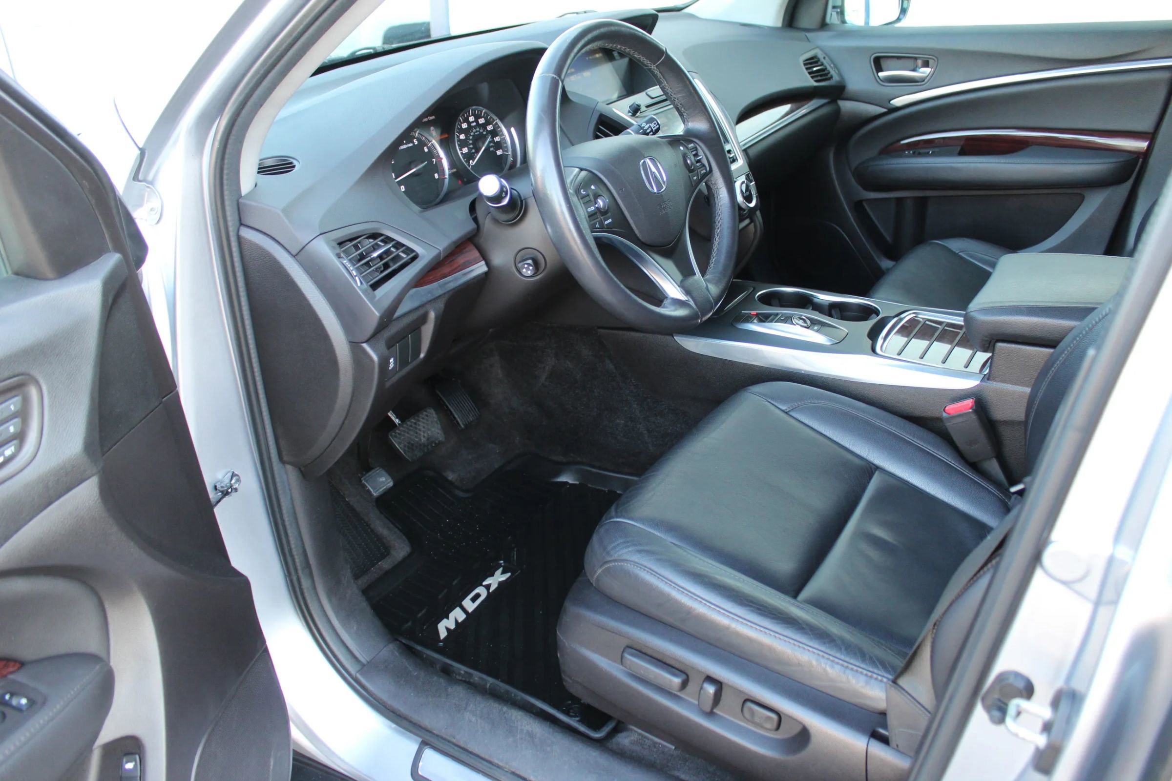 Used 2016 Acura MDX SH-AWD image 11