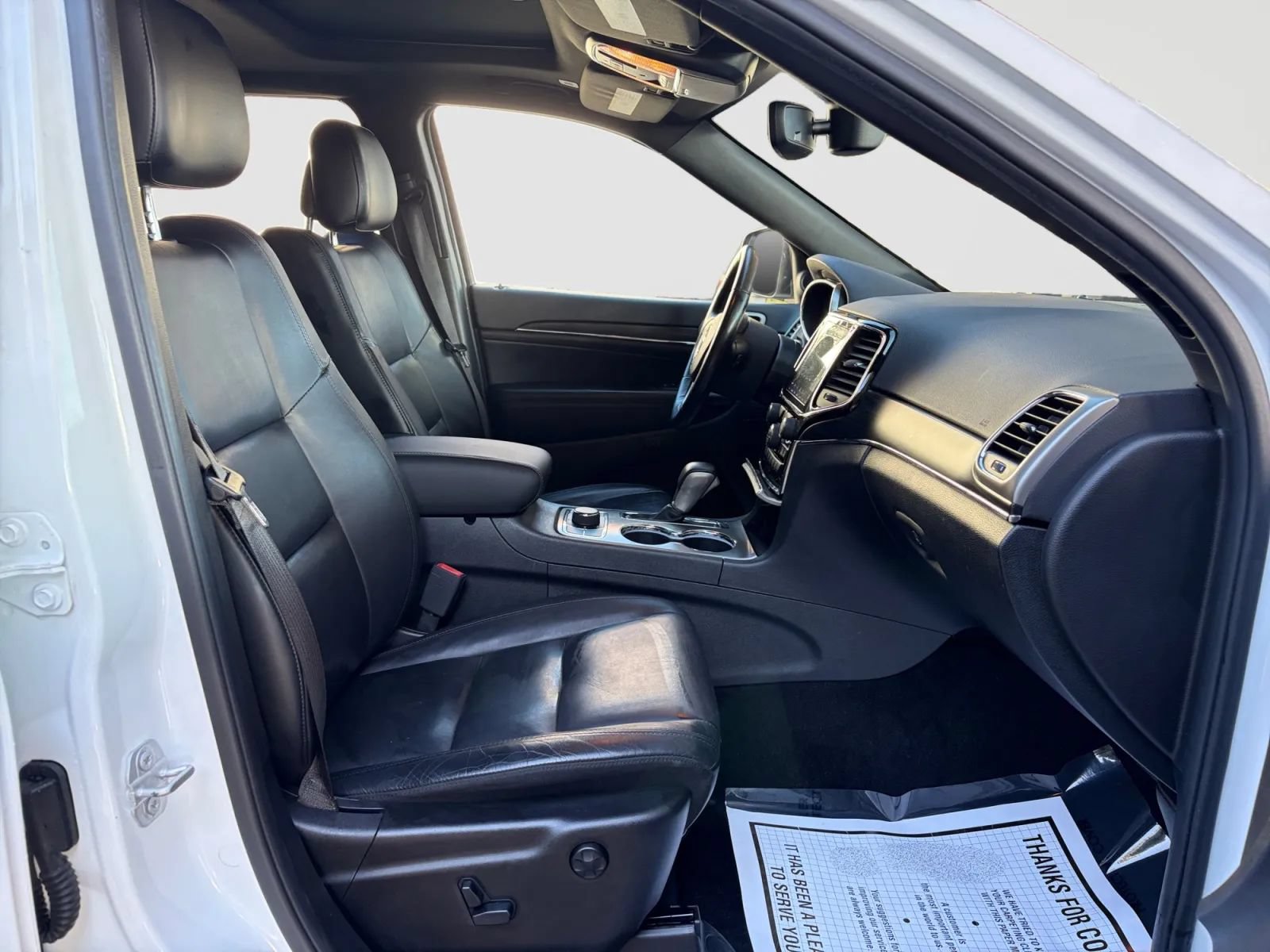 Used 2020 Jeep Grand Cherokee Limited AWD/4WD image 20