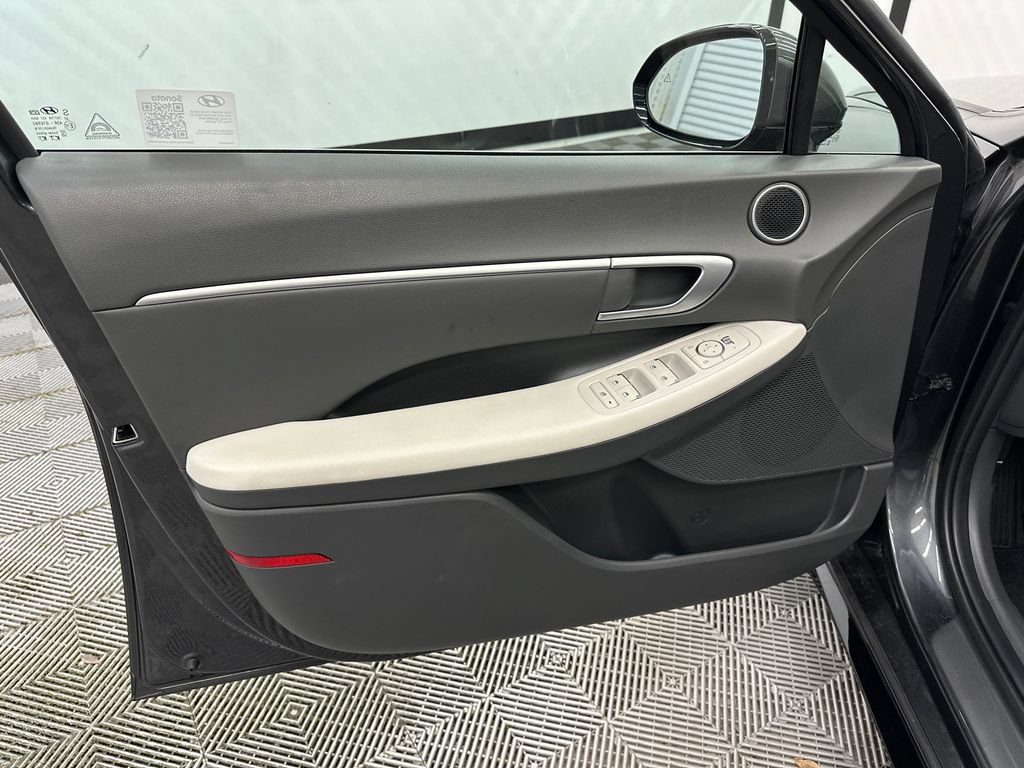 Used 2024 Hyundai Sonata SEL FWD image 11