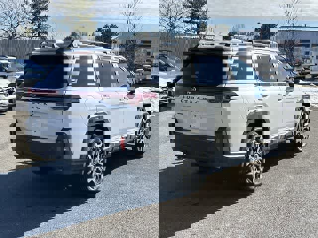 New 2026 Subaru Outback Touring XT image 31