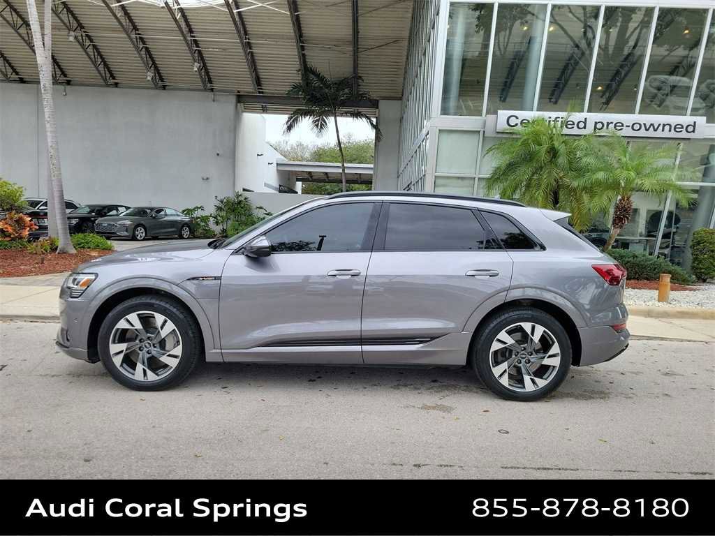 Used 2021 Audi e-tron Premium w/ Convenience Plus Package image 5