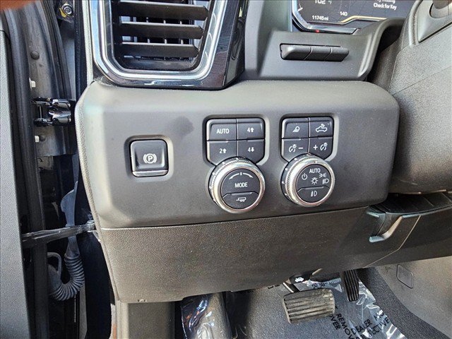 Used 2025 GMC Sierra 2500 Denali Ultimate AWD/4WD image 26