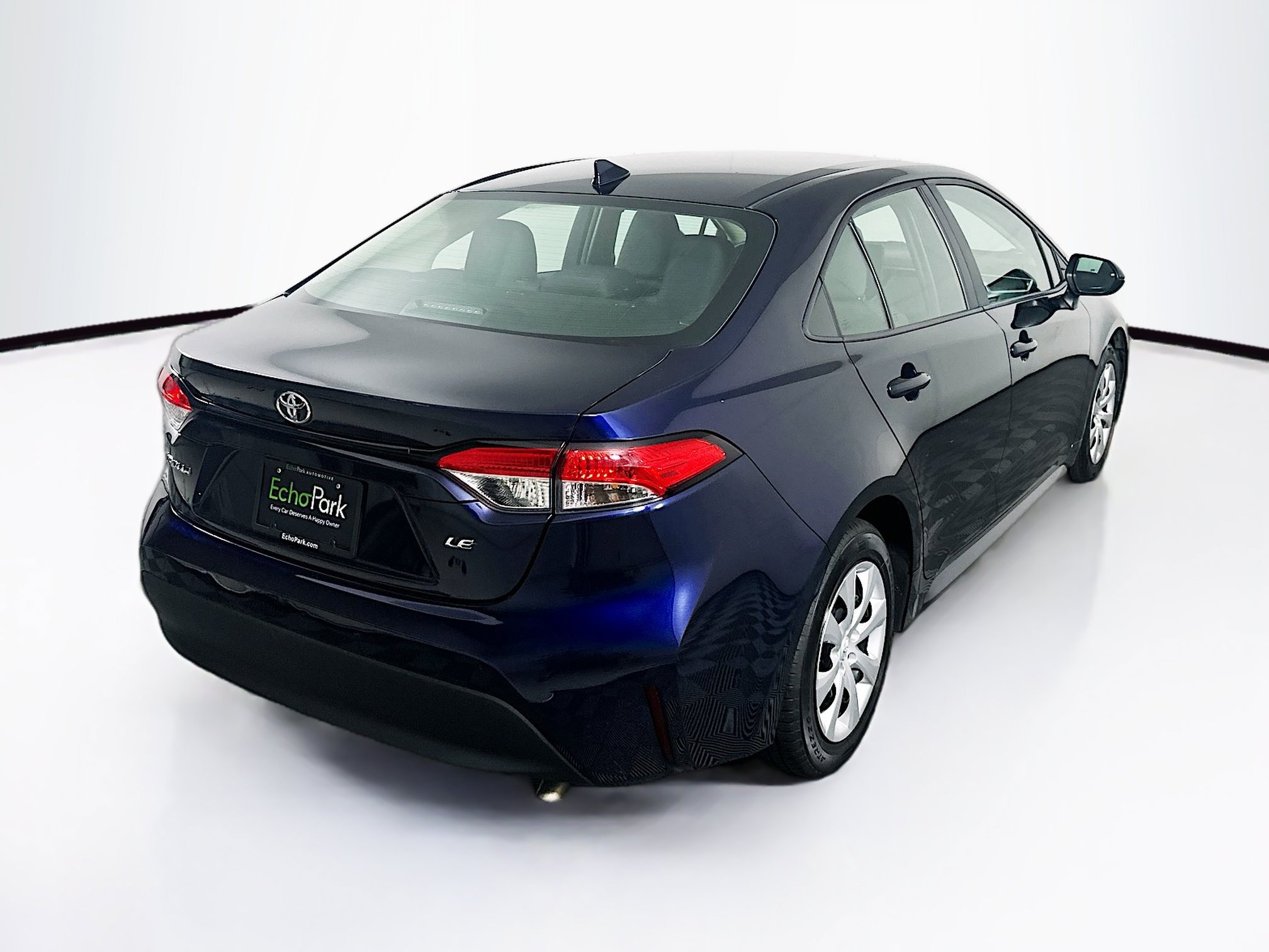 Used 2024 Toyota Corolla LE FWD image 9