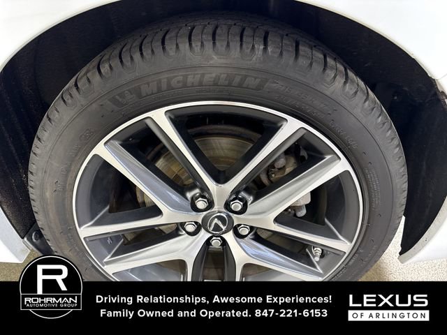 Used 2016 Lexus CT 200h w/ Navigation Package FWD image 6