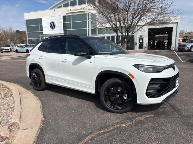 New 2026 Volkswagen Tiguan SE R-Line