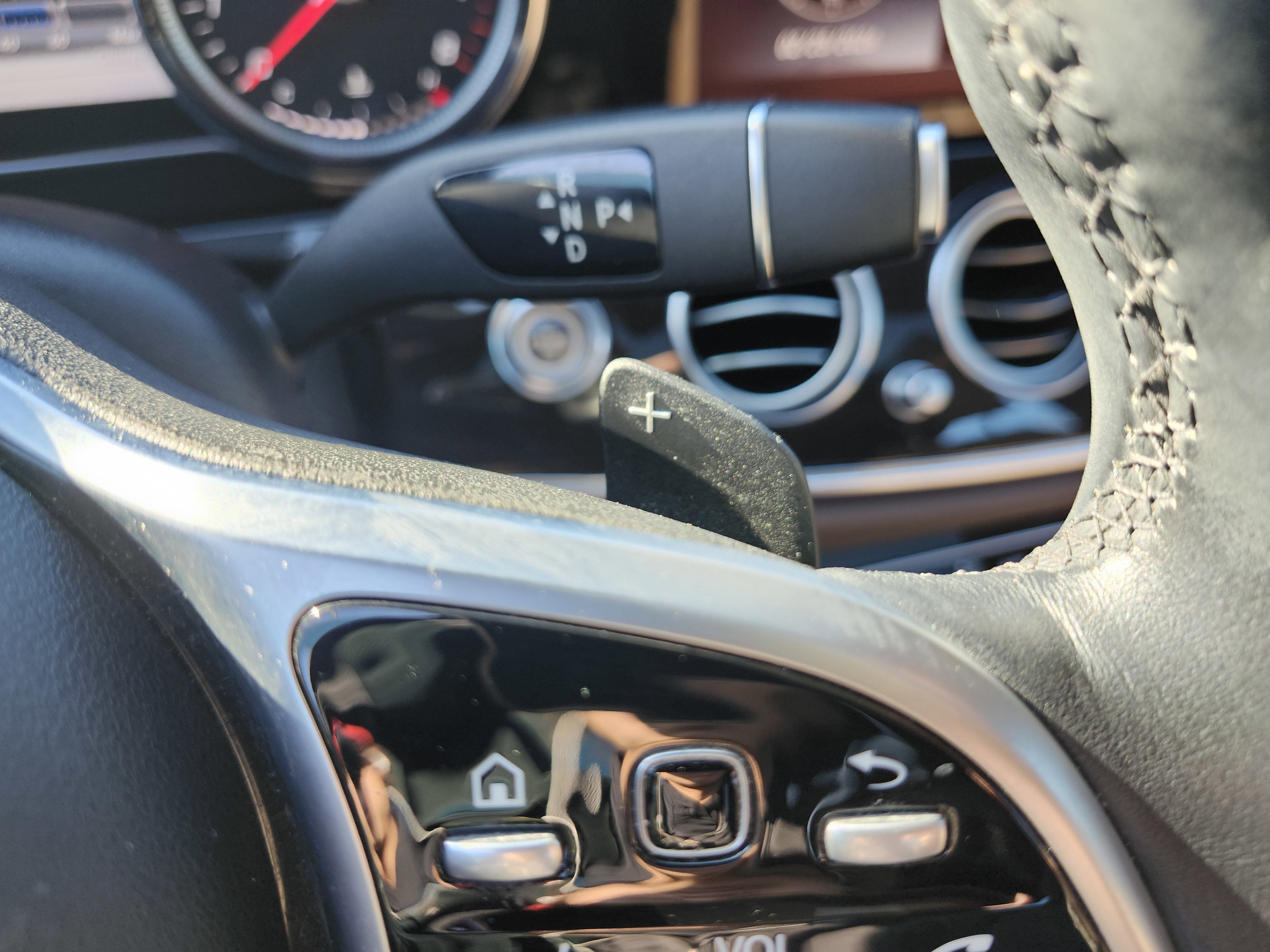 Used 2019 Mercedes-Benz E 300 image 37