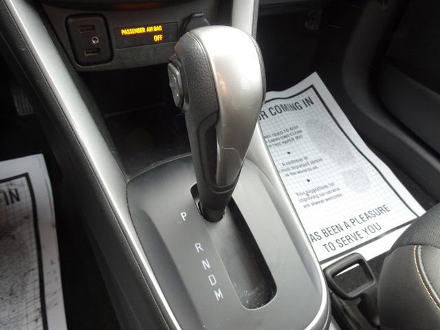 Certified 2022 Chevrolet Trax LT w/ LT Convenience Package image 16