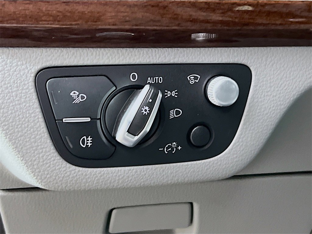 Used 2022 Audi Q5 2.0T Prestige image 10