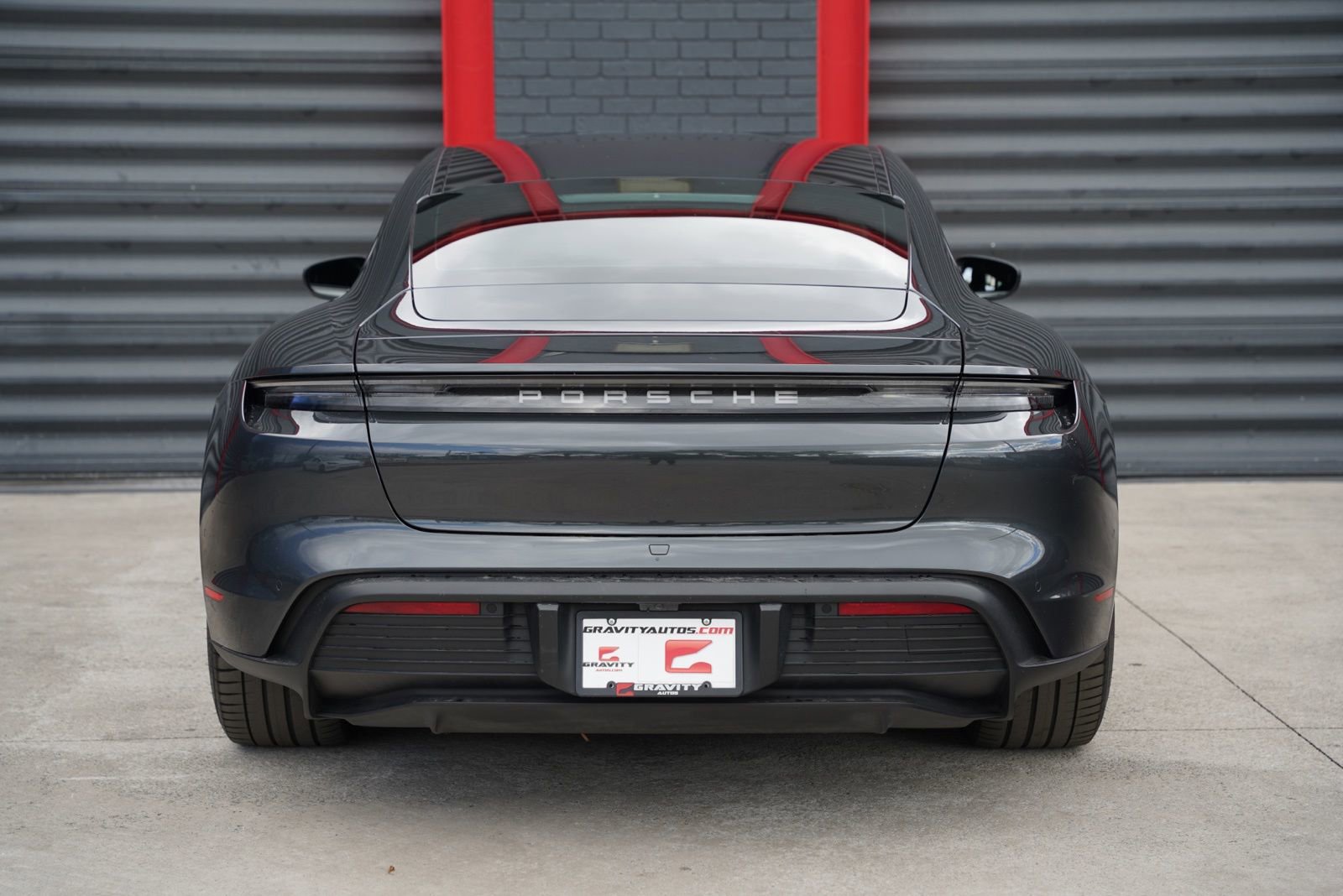 Used 2020 Porsche Taycan 4S w/ Premium Package image 4