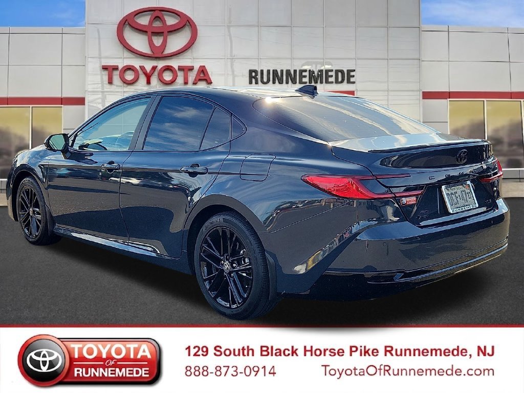 Certified 2025 Toyota Camry XLE w/ Premium Plus Package AWD/4WD image 4