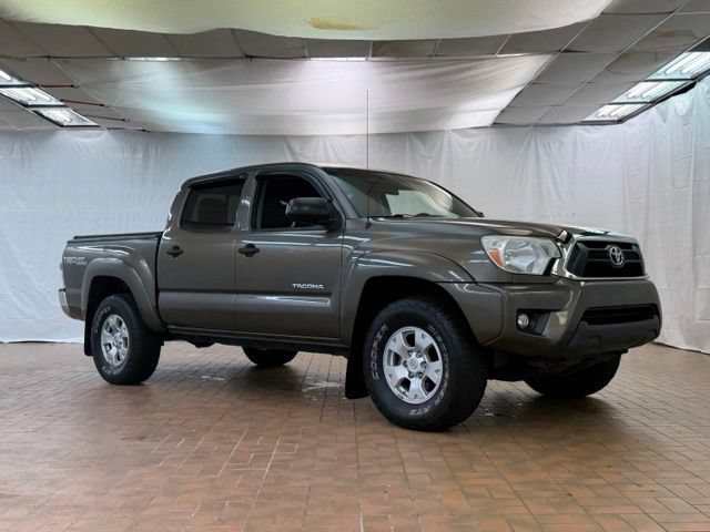Used 2015 Toyota Tacoma 4x4 Double Cab w/ TRD Off-Road Package image 1
