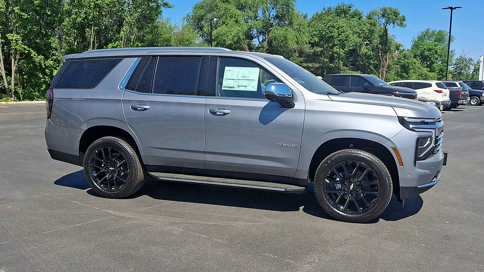 New 2026 Chevrolet Tahoe Premier w/ Sun And Tow Package AWD/4WD image 4