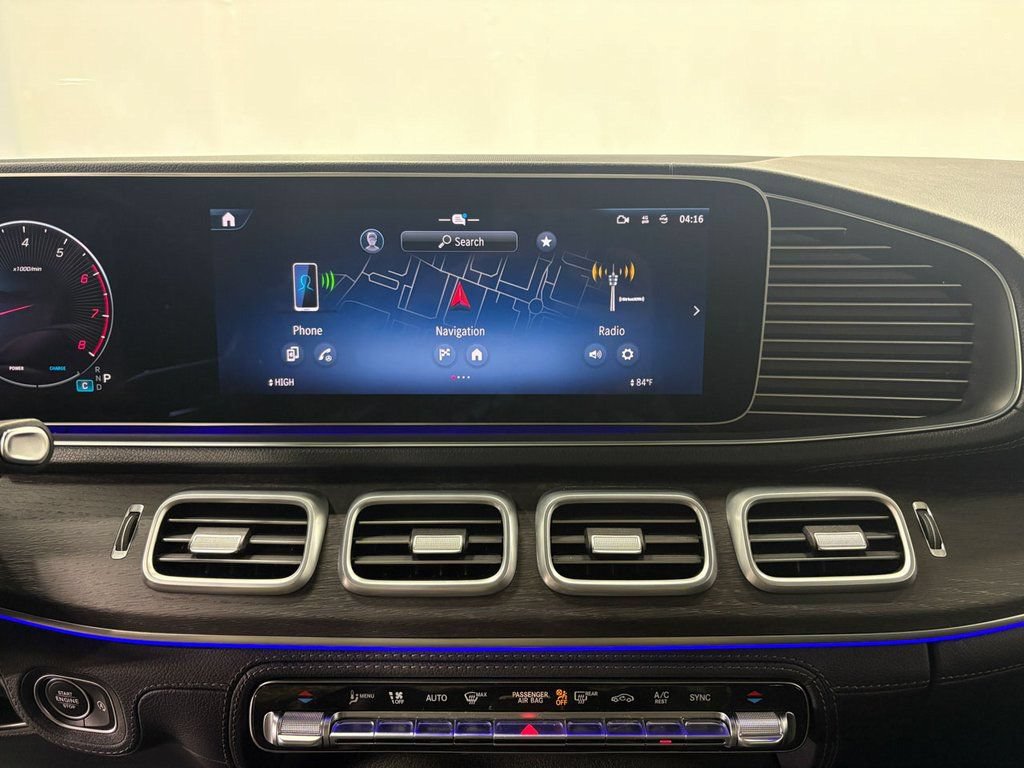 Used 2024 Mercedes-Benz GLS 450 4MATIC image 17