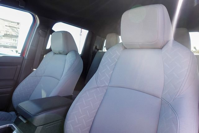 New 2025 Toyota Tacoma SR5 image 31