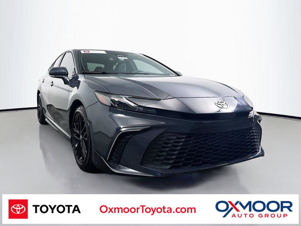 Used 2025 Toyota Camry SE