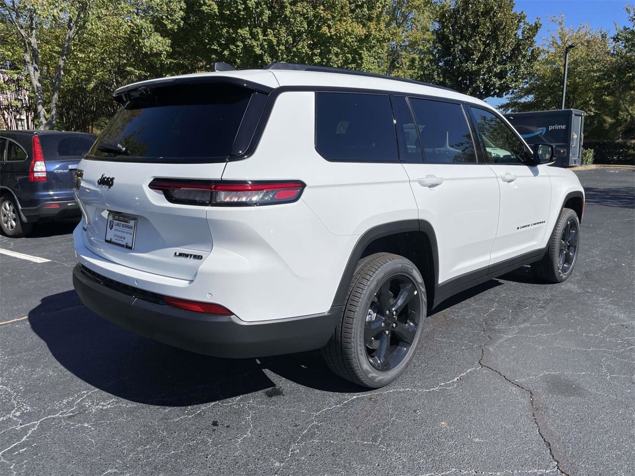 New 2025 Jeep Grand Cherokee L Limited w/ Luxury Tech Group II image 9