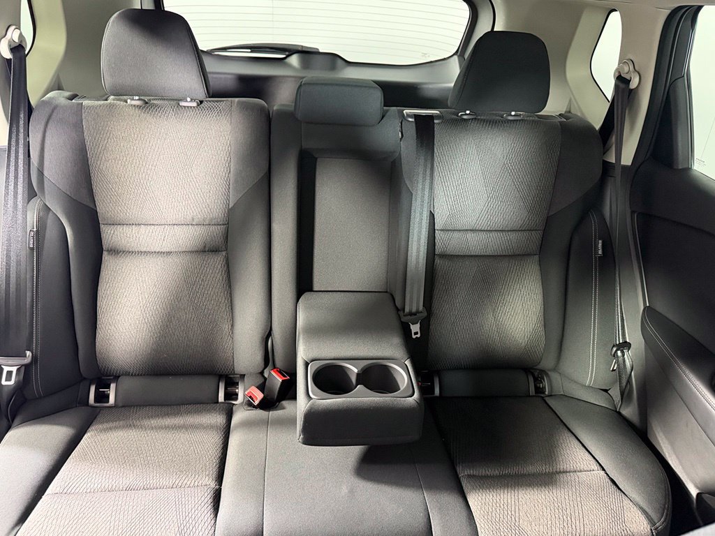 Used 2024 Nissan Rogue SV FWD image 17