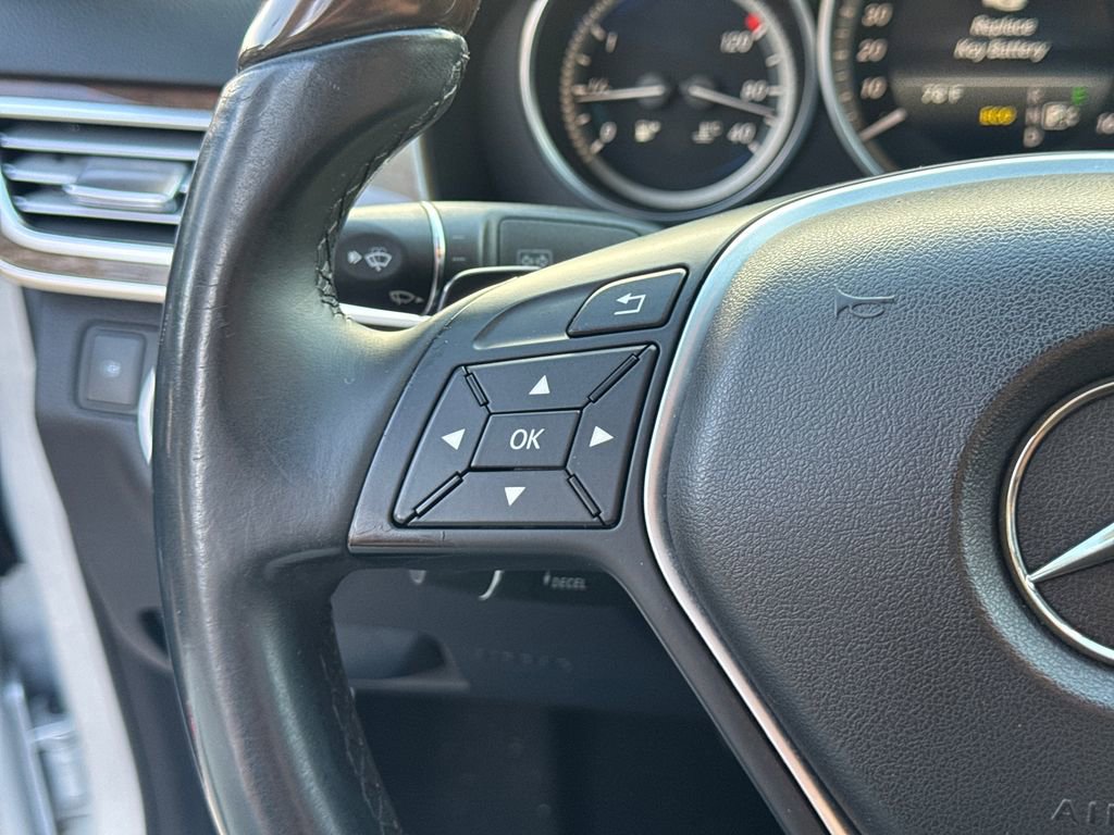 Used 2014 Mercedes-Benz E 350 Sedan image 25