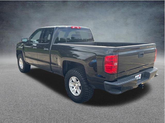 Used 2017 Chevrolet Silverado 1500 Custom w/ Custom Convenience Package RWD image 8